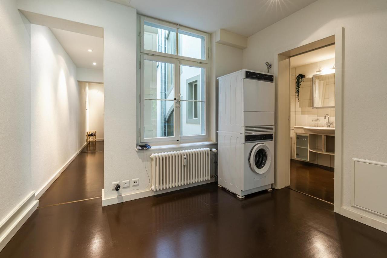 Old Town Apt In The Heart Of Thun With Garden ภายนอก รูปภาพ